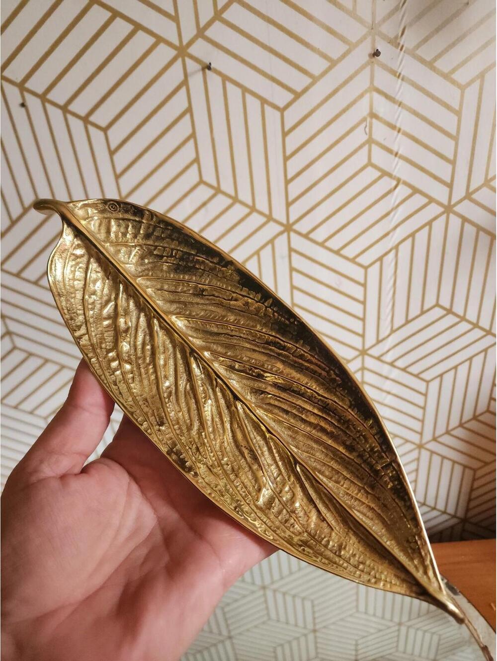 Vintage Virginia Metalcrafters Heavy Cast Brass Calathea Leaf Dish Circa 1948